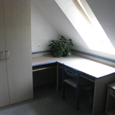 Szálloda Smart By Landgasthof Velber 24h7d 3*