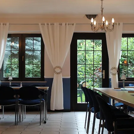 Smart By Landgasthof Velber 24h7d Seelze