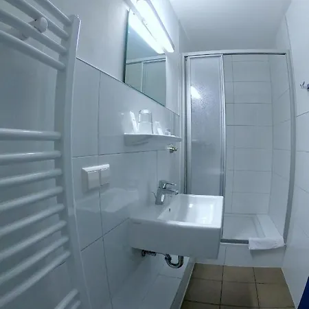 Hotel Smart By Landgasthof Velber 24h7d Seelze