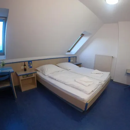 Smart By Landgasthof Velber 24h7d Szálloda Seelze
