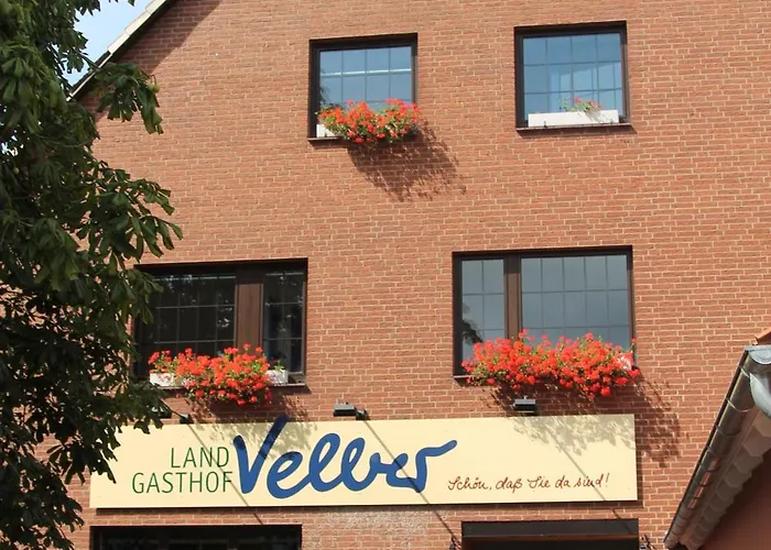 Hotel Smart By Landgasthof Velber 24h7d 3*
