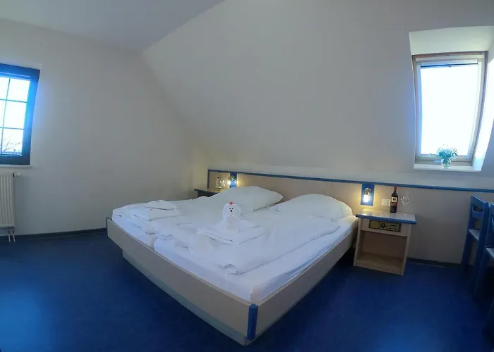 Smart By Landgasthof Velber 24h7d Отель 3*