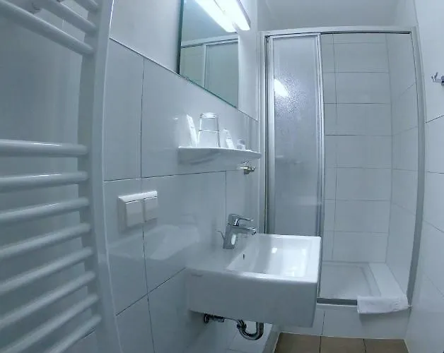 Hotel Smart By Landgasthof Velber 24h7d Seelze