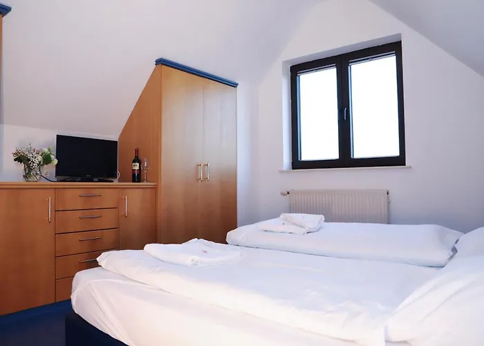 Smart By Landgasthof Velber 24h7d Отель 3*