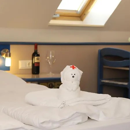 Smart By Landgasthof Velber 24h7d 3* Seelze